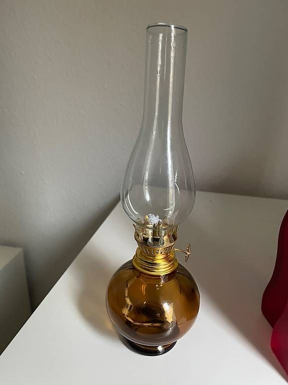 Lampes: Neue öllampe bernsteinfarben – D'occasion à Dübendorf par rocki07