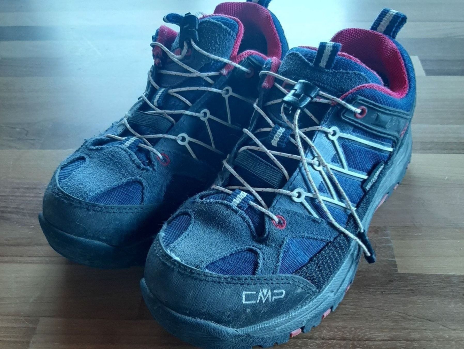 CMP Schuhe für Mädchen: CMP Wanderschuhe in gutem Zustand, Grösse 35 – Gebraucht aus Niederscherli von 20sydney02 1