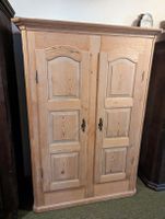 Bauernschrank Antik