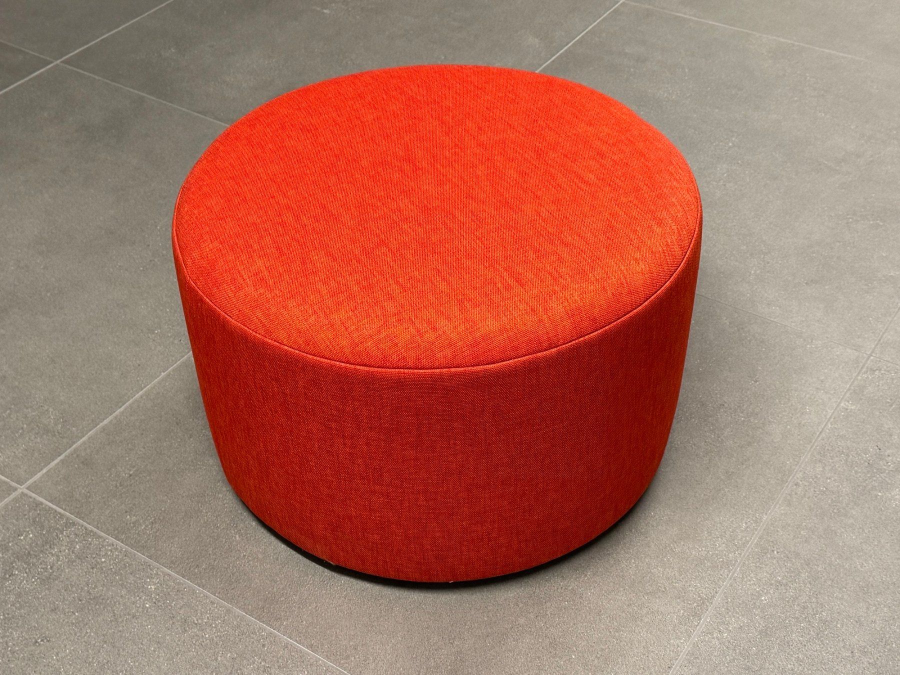 Rolf Benz Sgabelli: Hocker und Tisch – Usato da Amsoldingen venduto da 242GT