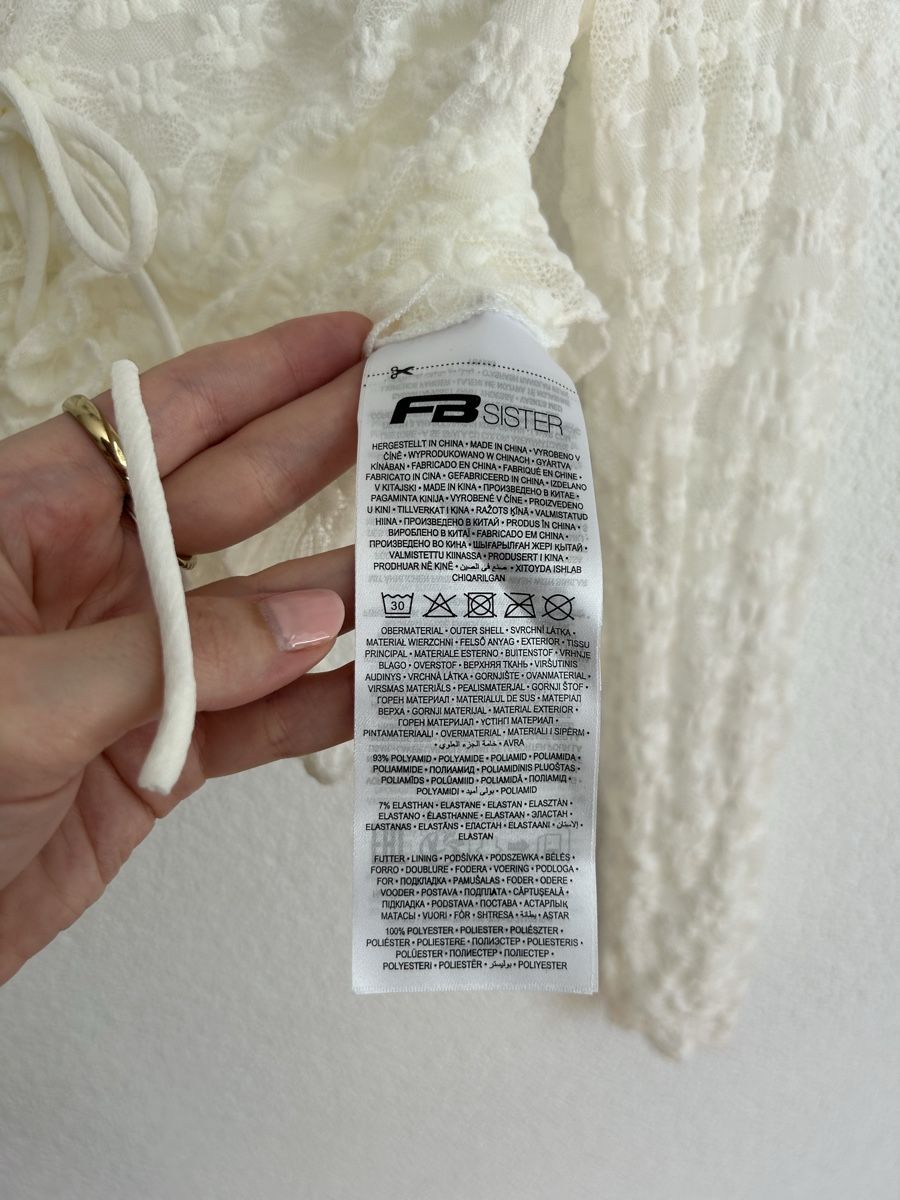 Top: FB Sister Top/Oberteil weiss Spitze  – Nuovo (secondo la descrizione) da Chur venduto da faja7000 4