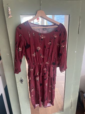 Robe ICHI Brenna motifs floraux bordeaux taille 36, viscose