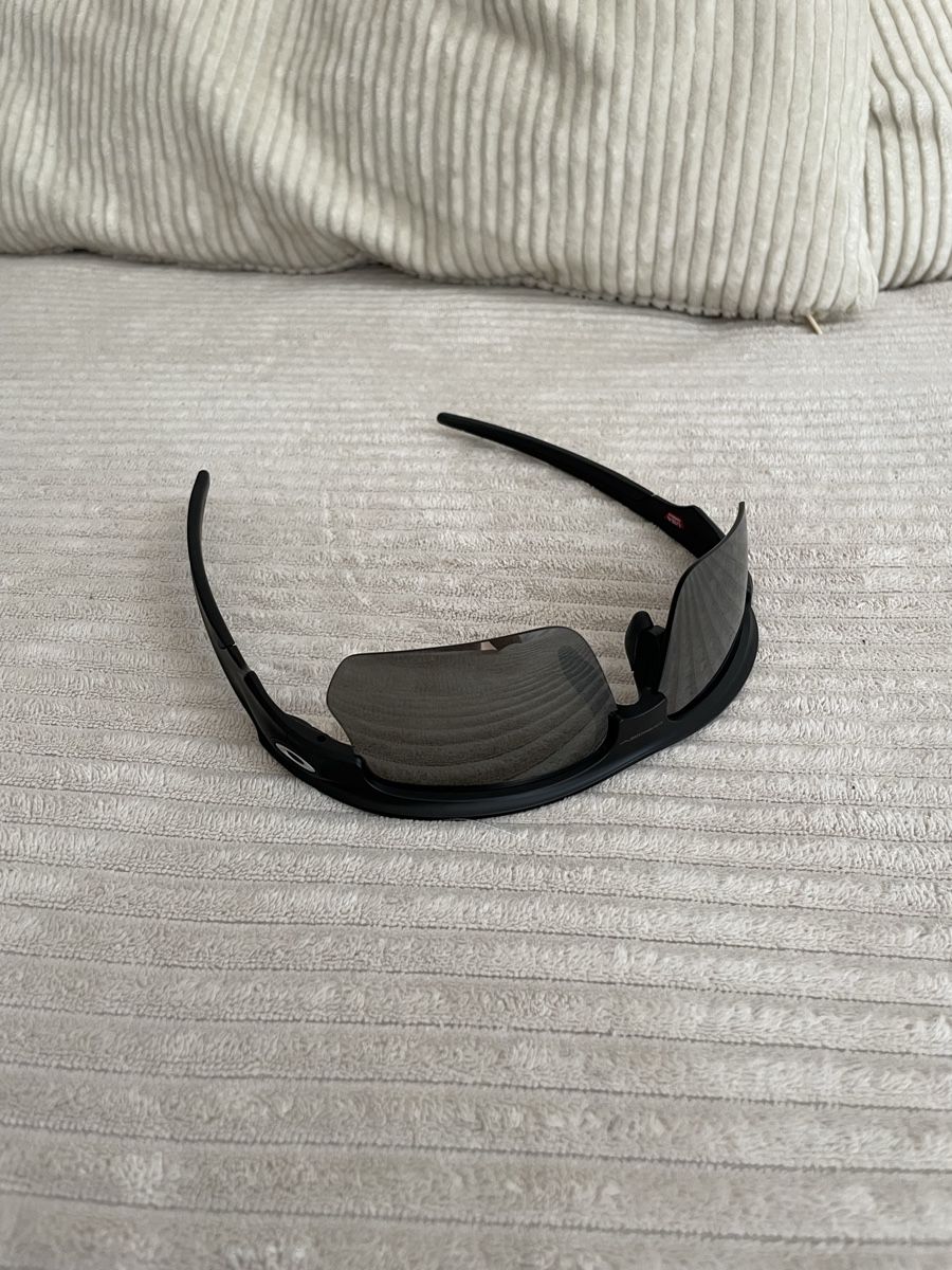 Oakley Occhiali & Lenti: Oakley Bisqhaera – Nuovo (secondo la descrizione) da Bern venduto da Did.b 2