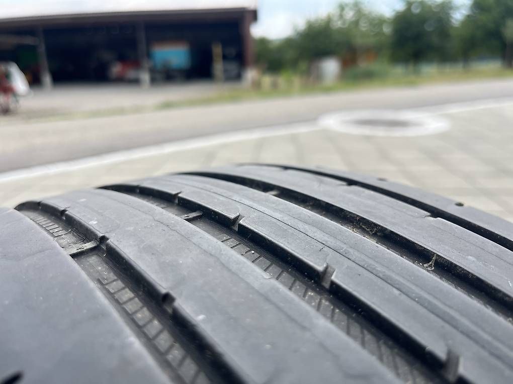Pneus & Kompletträder: Sommerreifen Goodyear 225/45 R18 – Gebraucht aus Wängi von cocose 2