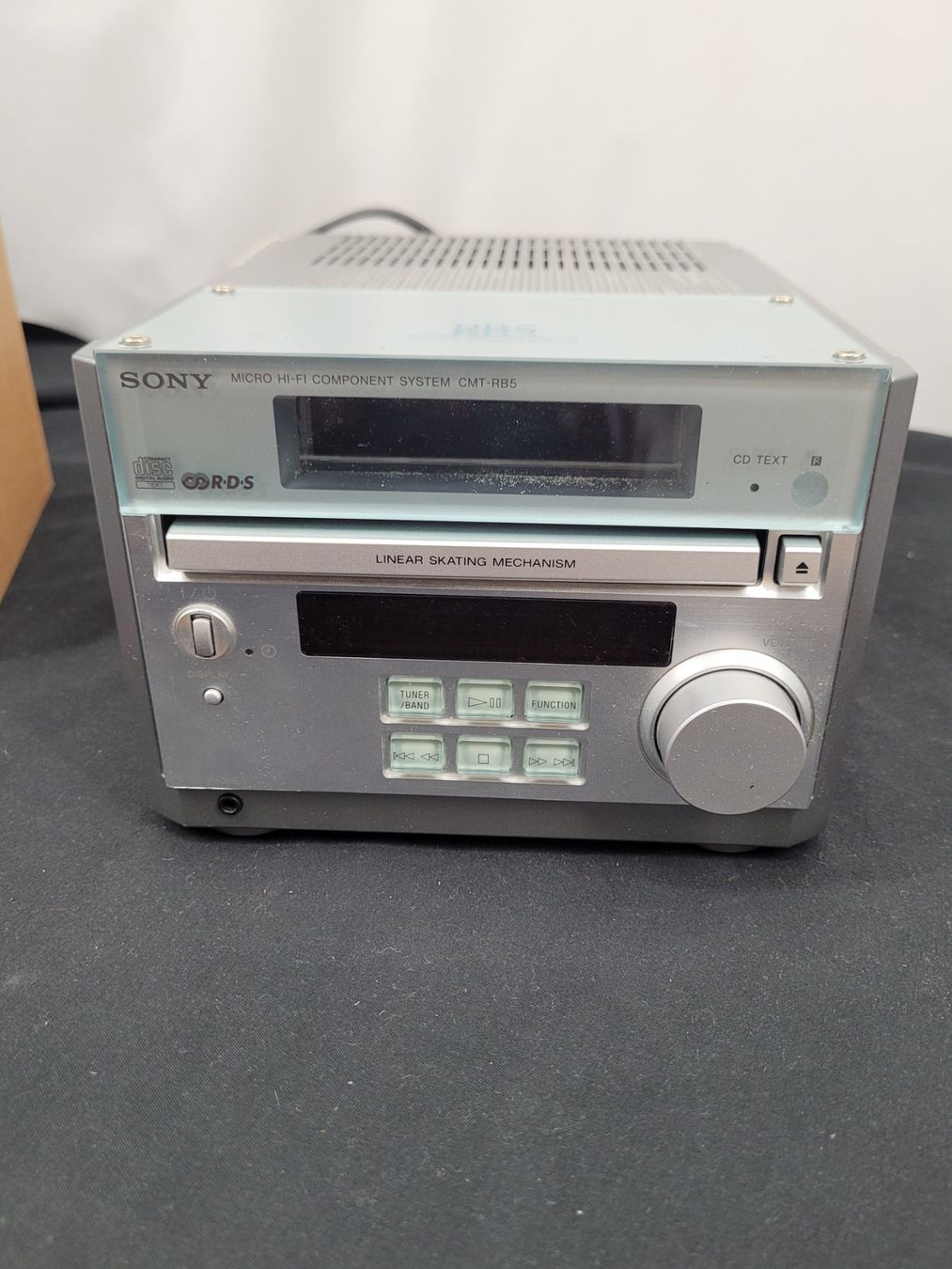 Sony Systèmes audio & multimédias: Lecteur CD Sony – D'occasion à Lausanne par PlusValue_Lausanne 1