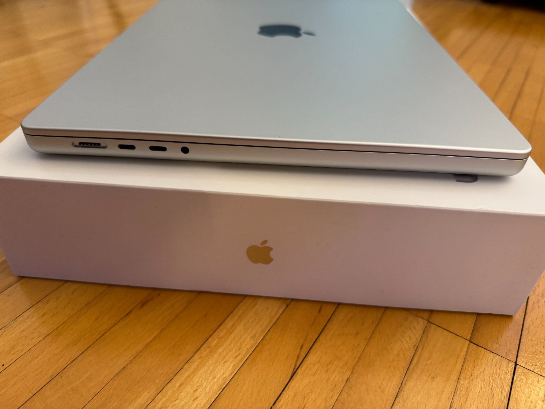 Apple Notebook: MacBookPro 16" M1 Max, 10-CPU, 32-GPU, 64GB, DDR4, 1TB SSD – Usato da Hägendorf venduto da mig_5n6v 4