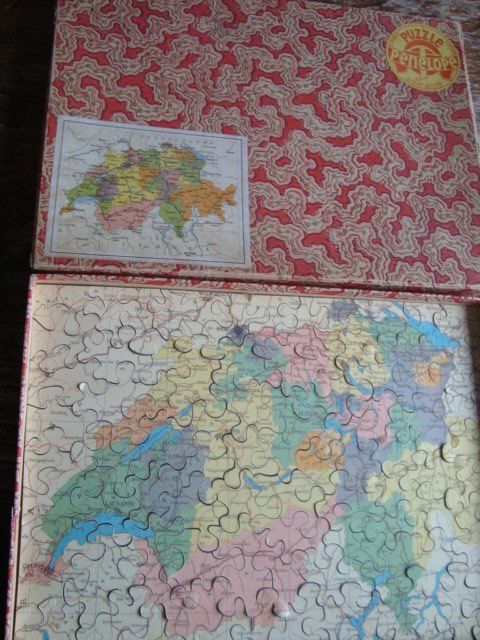 Penelope Puzzle: Puzzle Penelope "Schweiz politisch" – Usato da Fribourg venduto da ruswil007