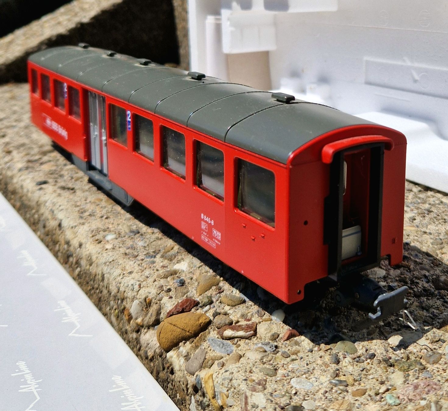 Roco Modelleisenbahnen: Roco Alpine Line Spur 0m Brünig Wagen – Gebraucht aus Jona von CPeti 1