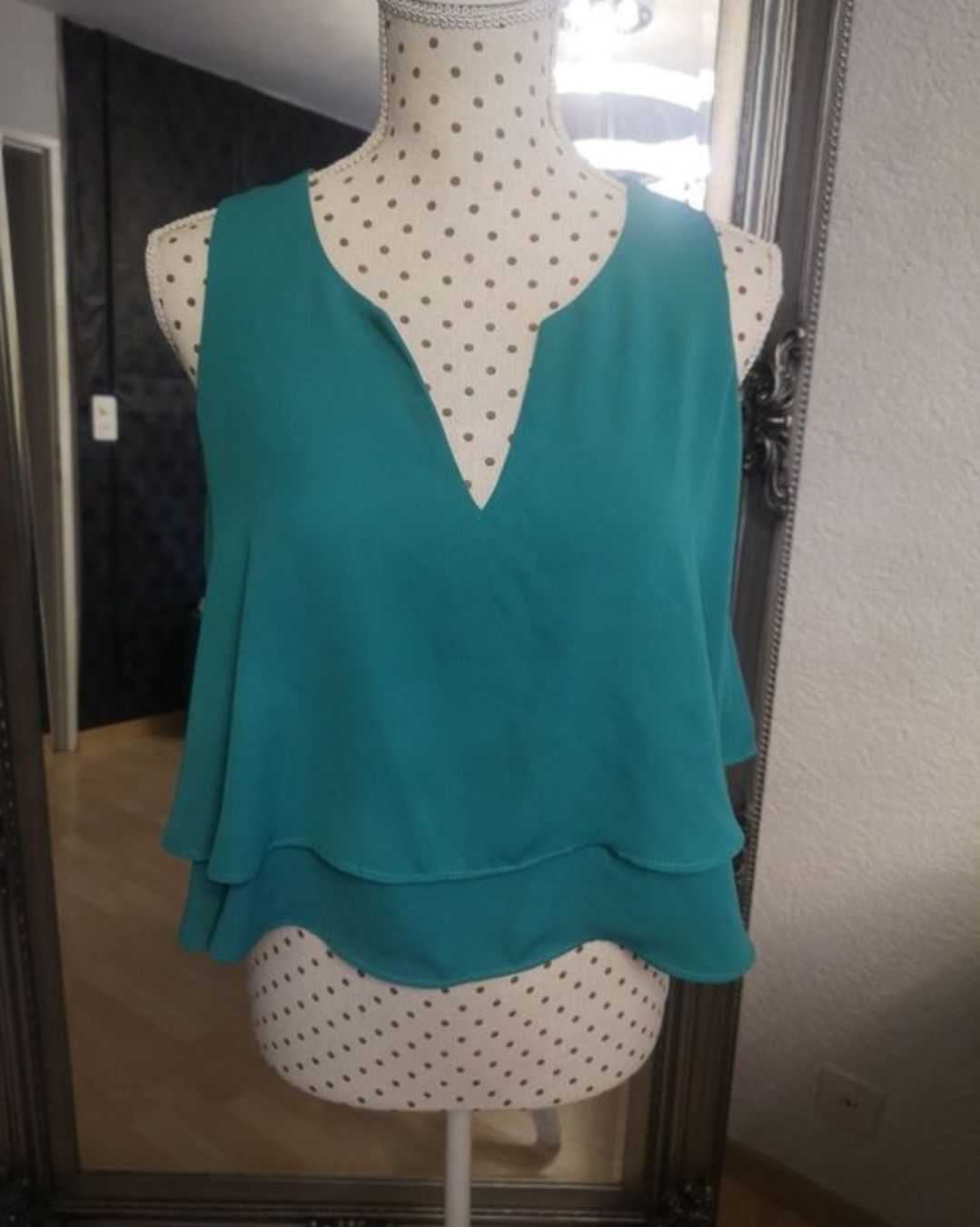 Top: Top Mango – Nuovo (secondo la descrizione) da Brügg BE venduto da Angel2300