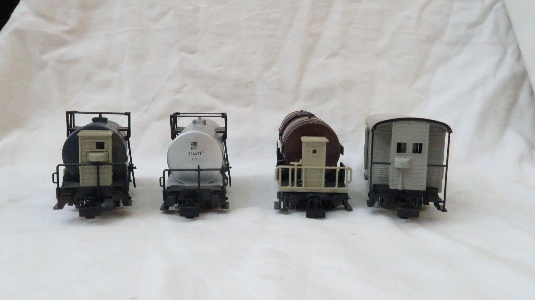 Märklin Modellini di ferrovie: Märklin SBB "Hist. Güterwagenset 1930" – Usato da Muttenz venduto da Laeckerlihamschter 6