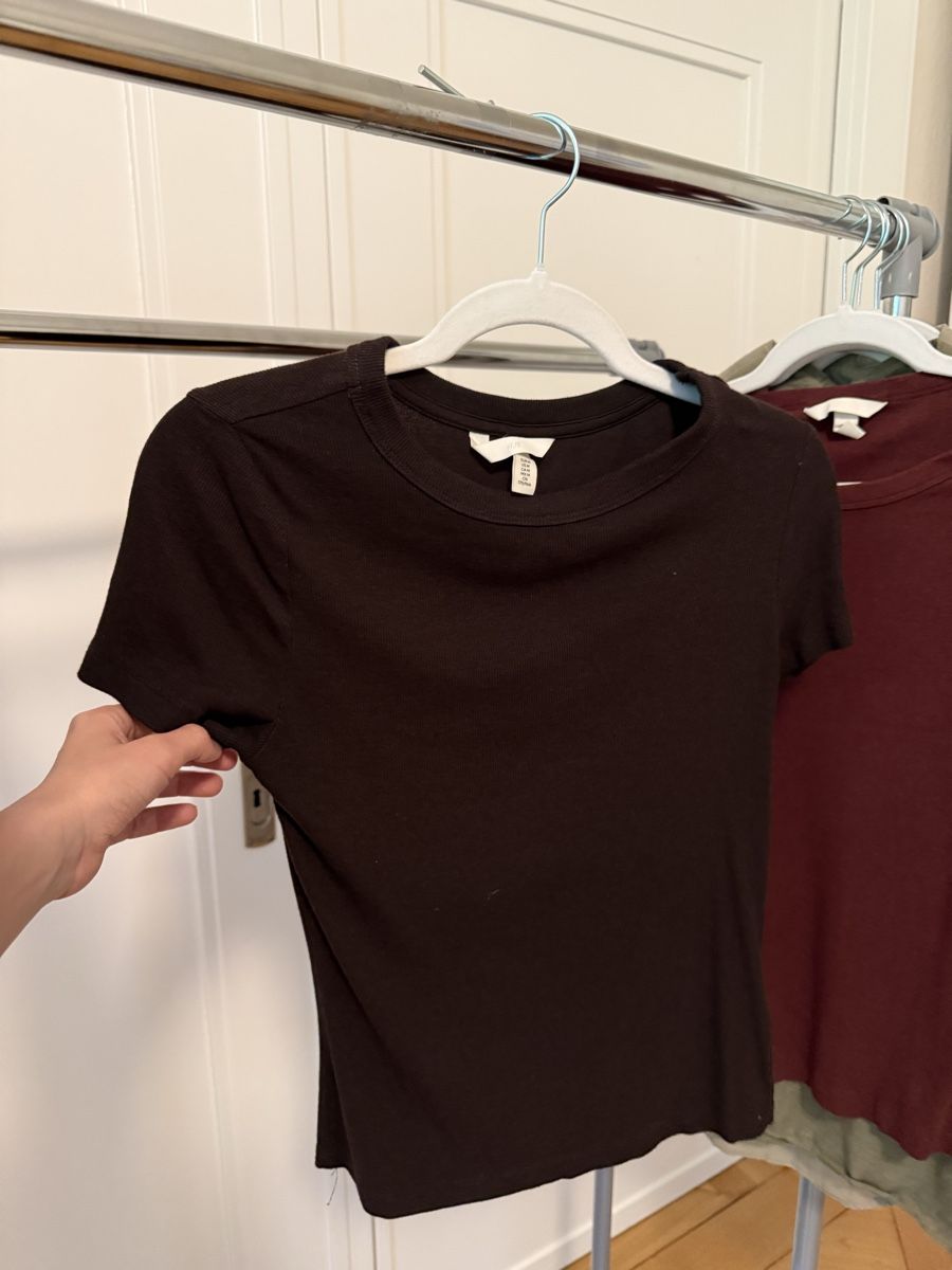 Collectif Mon Amour Lotti di vestiti: Kleiderpaket "Cool" – Usato da Zürich venduto da StudioCardin 2