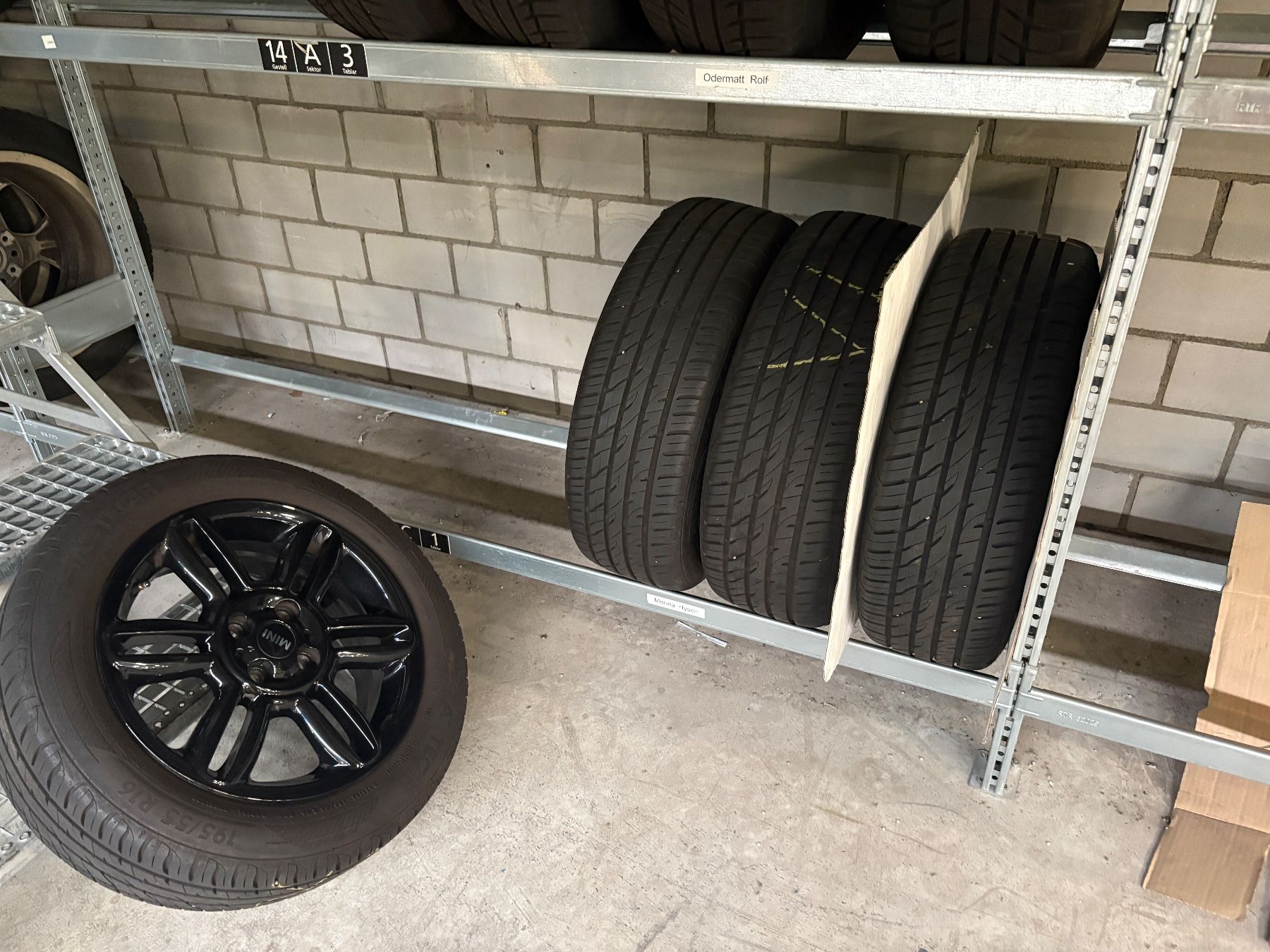 Mini Automobili: MINI Cooper – Usato da zürich venduto da Rejan15 5