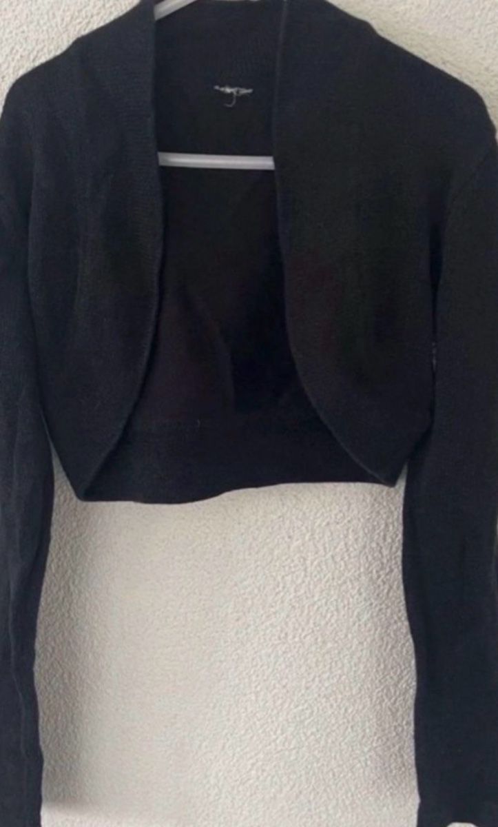 Jacken & Mäntel: Schwarzer Bolero, Grösse 128 leichter Glitzer – Neu (gemäss Beschreibung) aus Freidorf TG von nad_fxh7