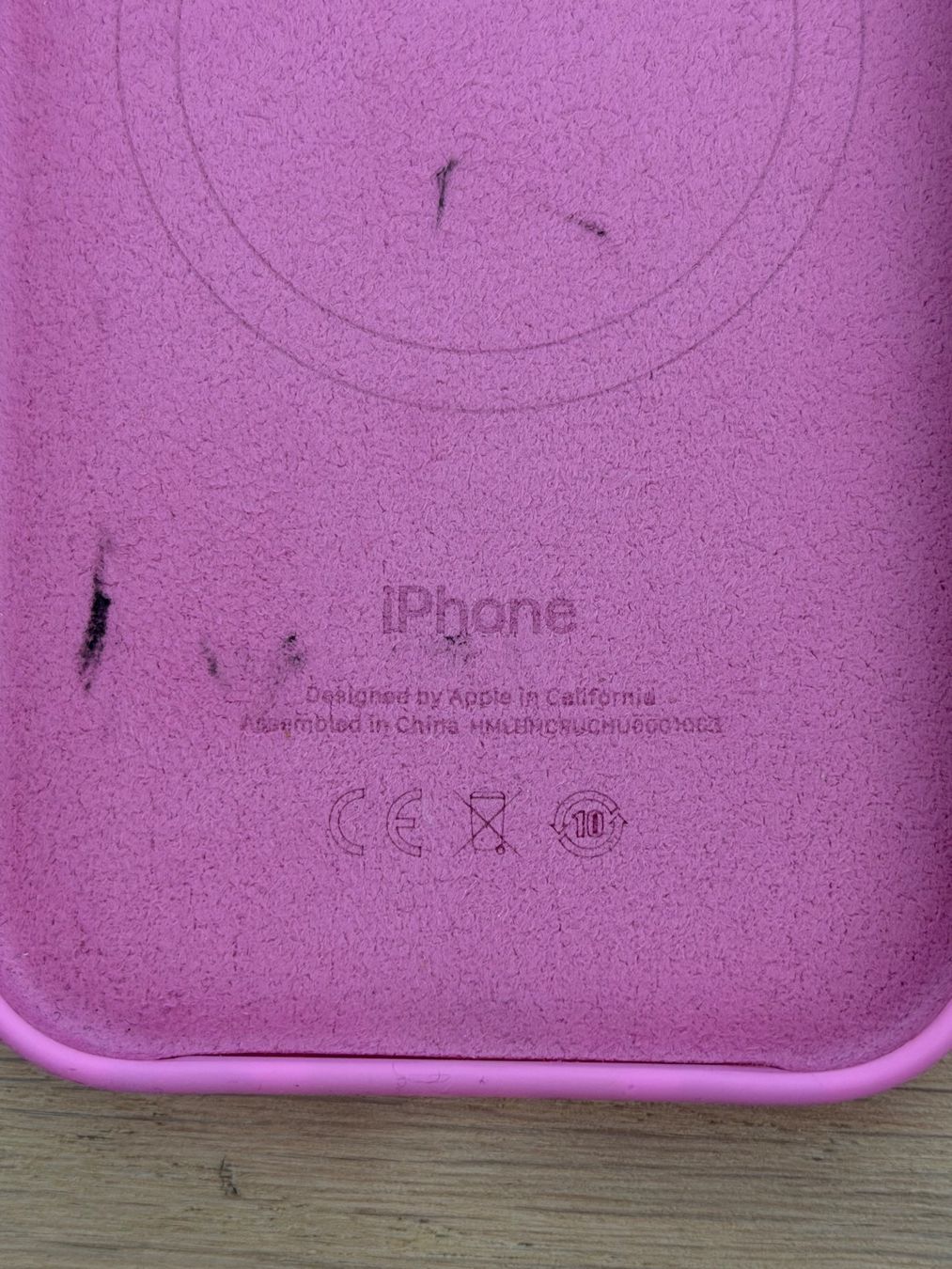 Apple Cover & Protezioni schermo: Genuine Apple Silicone Case iPhone 16 Pro–Pink–Original – Usato da Kilchberg ZH venduto da kat_9zlr 3