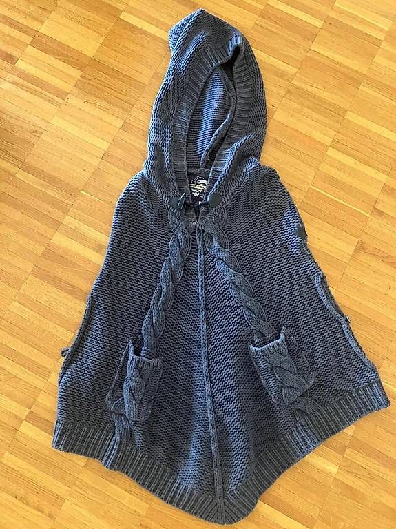Autres vêtements femmes: Poncho Diesel – D'occasion à zürich par insomnia1975