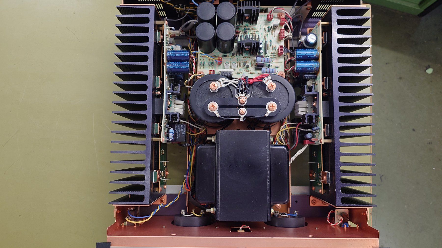 Amplificateurs: Marantz Endstufe SM-11 – D'occasion à Oensingen par vision-and-sound 4