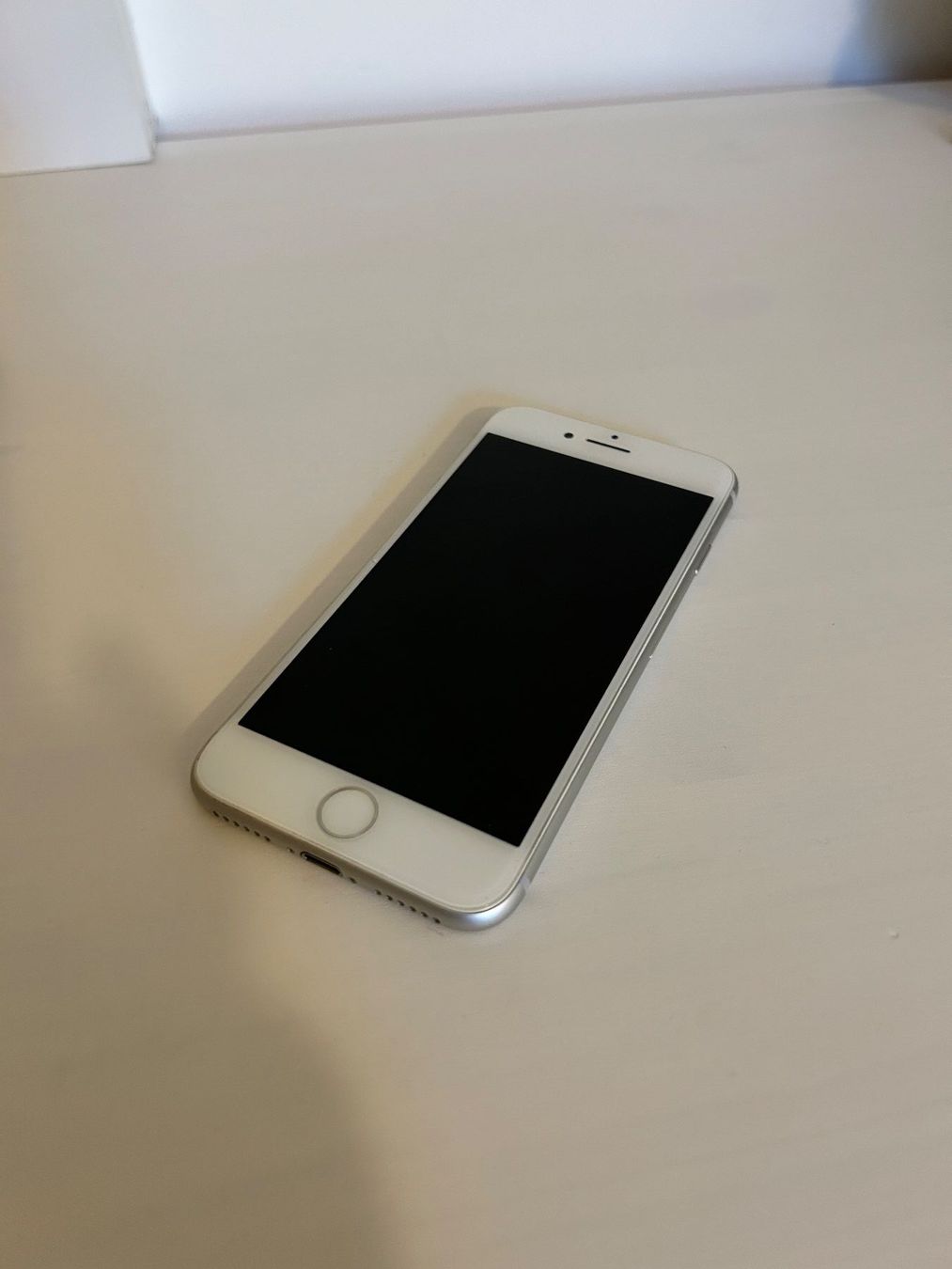Apple Handys / Smartphones: Gut erhaltenes iPhone 8 – Gebraucht aus Dietlikon von Svenno76 3