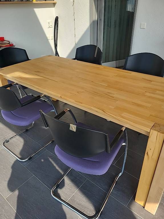 Sedie: 5 Stk. Giroflex Freischwingerstühle – Usato da Hettenschwil venduto da szabor 3