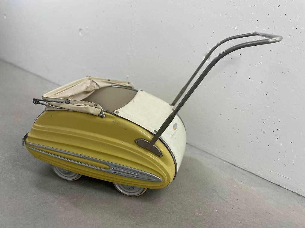 Carrozzine per bambole: Wisa Gloria Puppenwagen – Usato da Zürich venduto da swissbean 1