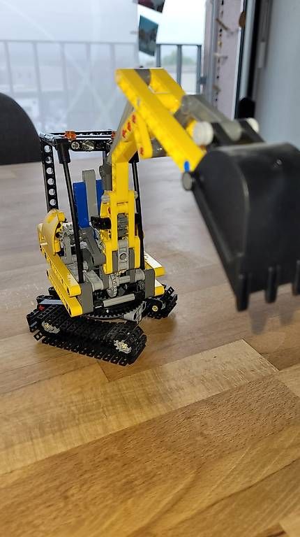 Lego Jeux de construction: Kompaktbagger 8047 – D'occasion à Olten par Einwegparadies 2