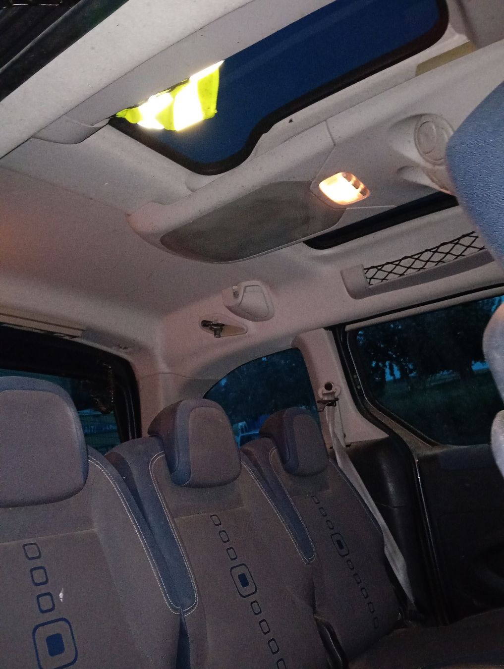 Citroën Autos: citroen berlingo1.6 HDi110  – D'occasion à Bern par exp_hm5r 7