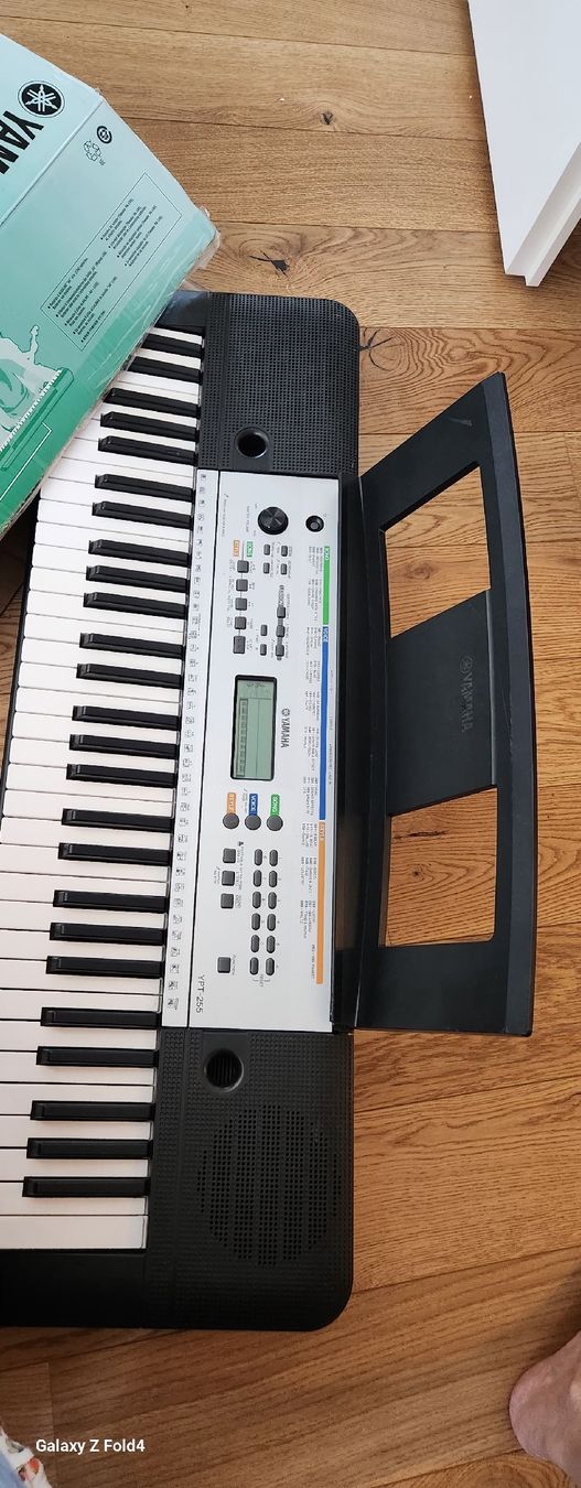 Yamaha Instruments de musique: Yamaha YPT 255. – D'occasion à Hallau par Dydda 1