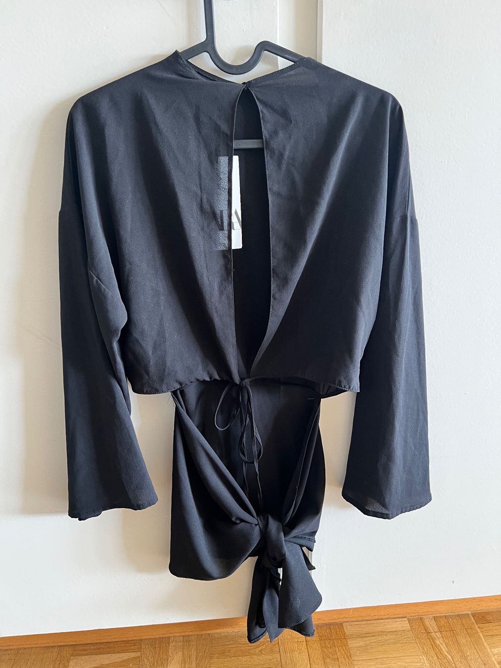 Zara Chemisiers: Zara Bluse schwarz / Grösse S – Neuf (Voir description) à Effretikon par YaMn 2