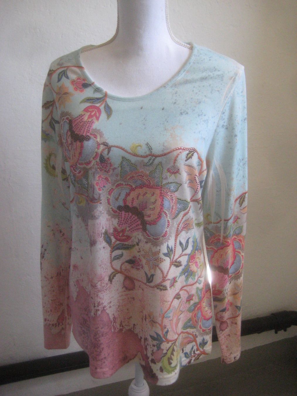 T-shirts: DAMEN   T- SHIRT  ODER BLUSE – D'occasion à Uster par flocke1 2