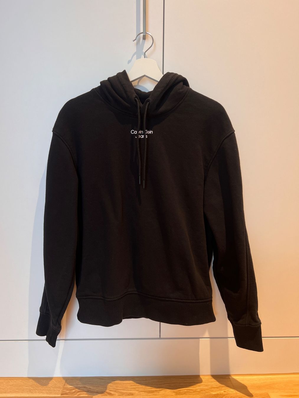 Calvin Klein Maglioni & Felpe: Calvin klein Neuer Kapuzenpullover – Nuovo (secondo la descrizione) da Altdorf UR venduto da Swissglam 1