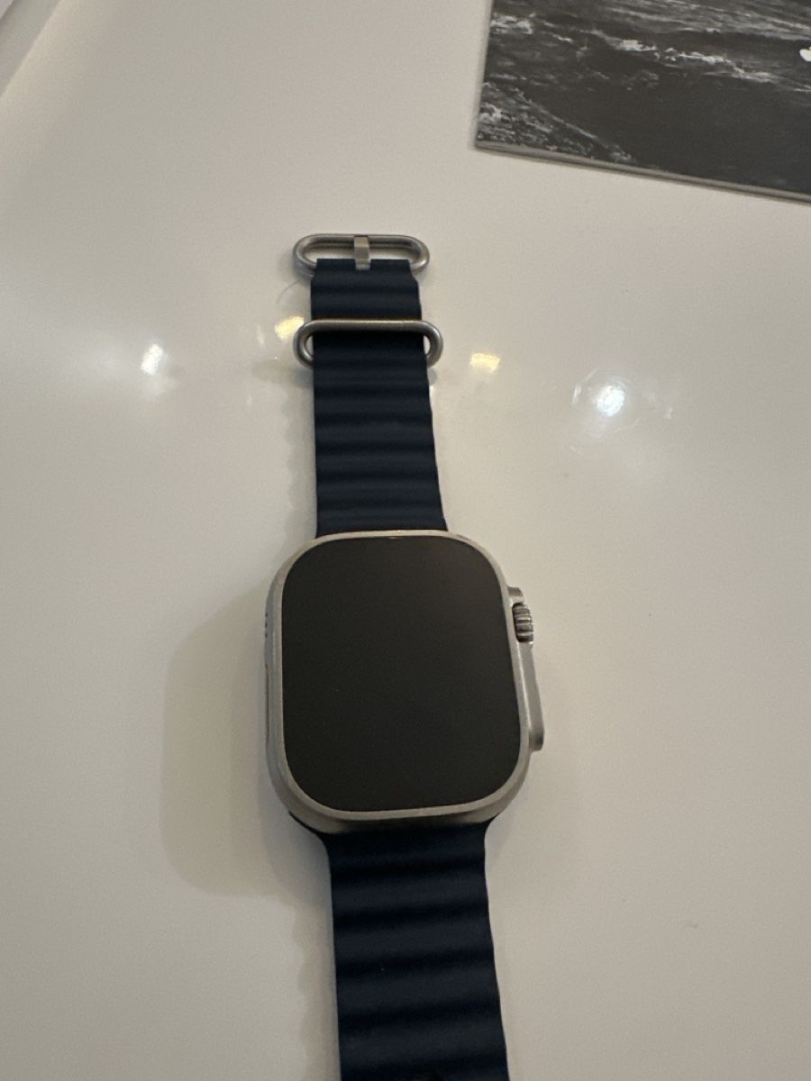 Apple Smartwatch: Apple Watch Ultra 2 Blue Trail Loop 49mm – D'occasion à Zürich par ZbynekZ 1