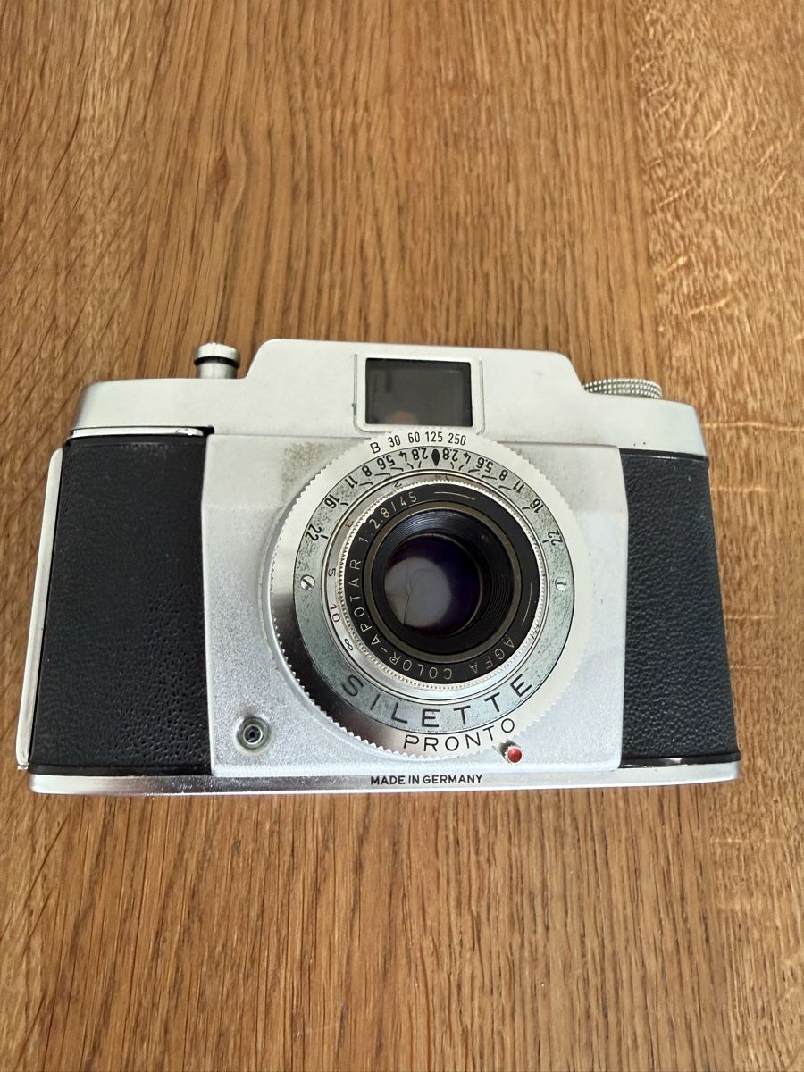 Agfa Kamera: Agfa Silette Pronto mit Lederetui – Defekt aus Stans von nipa_Z