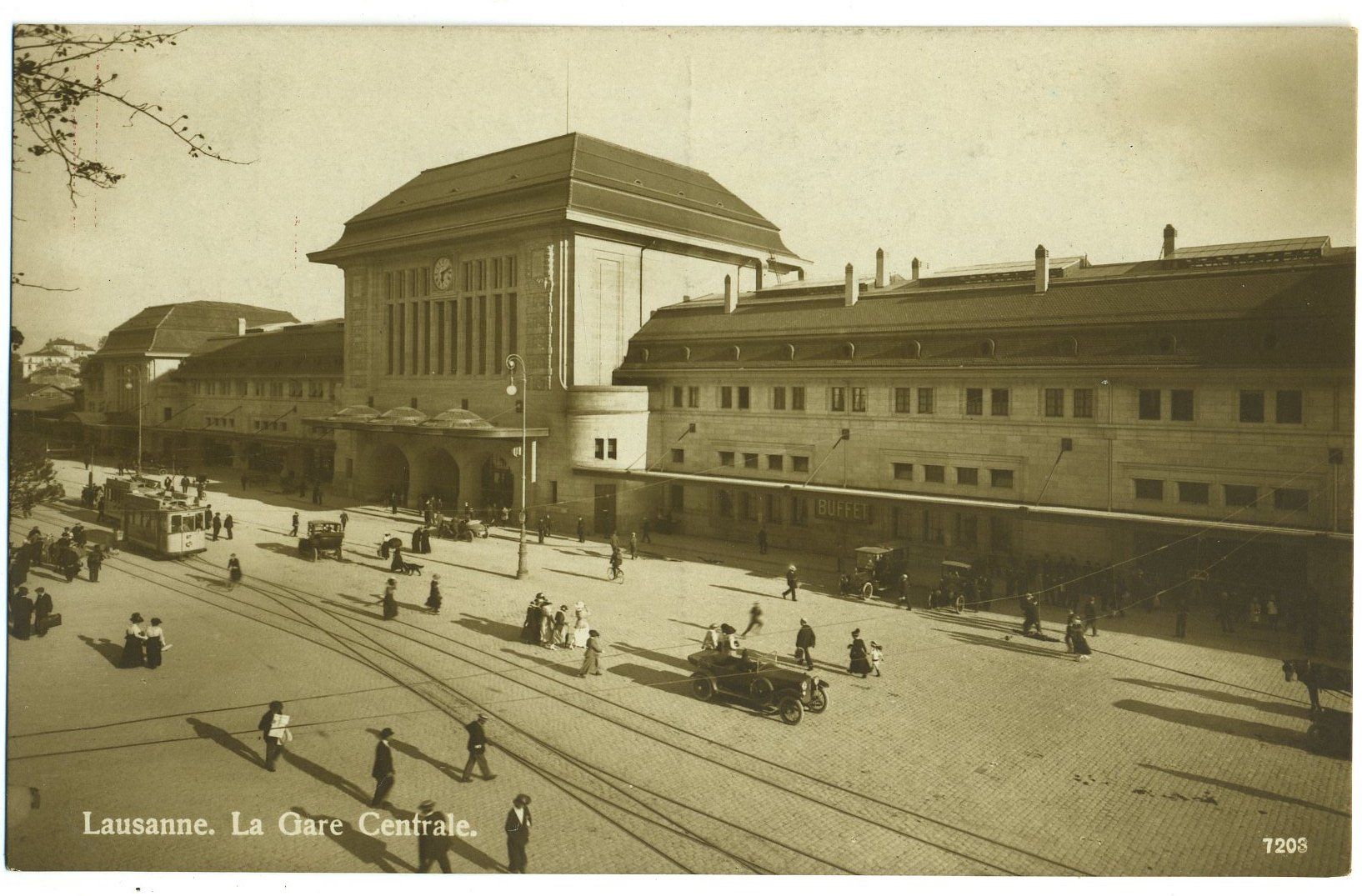 Cartoline postali: Lausanne. La Gare Centrale. Vers 1920 – Usato da Versoix venduto da HELVETICA_1