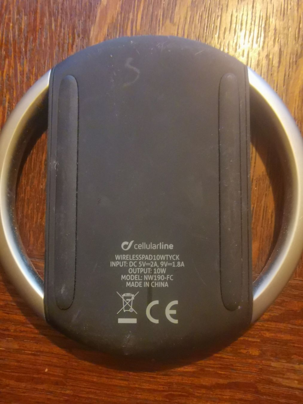 Caricabatterie: Kabellose Ladestation Cellularline Wirelesspad 10WTYCK – Usato da Koppigen venduto da mic_v7ms 1