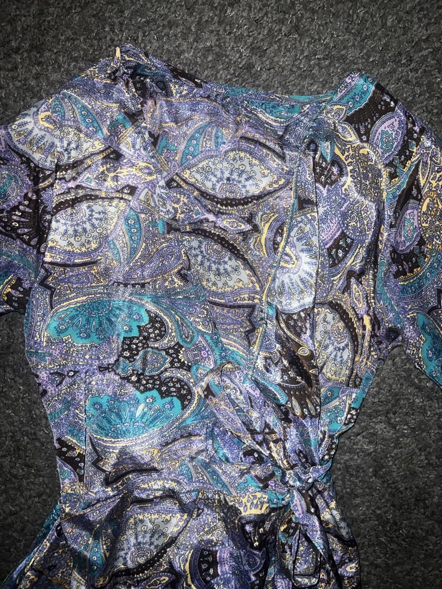 Vestiti: •PAISLEY SEIDE MAXIKLEID GR.S MIT V-AUSSCHNITT• – Nuovo (secondo la descrizione) da Effretikon venduto da Briga.S. 1