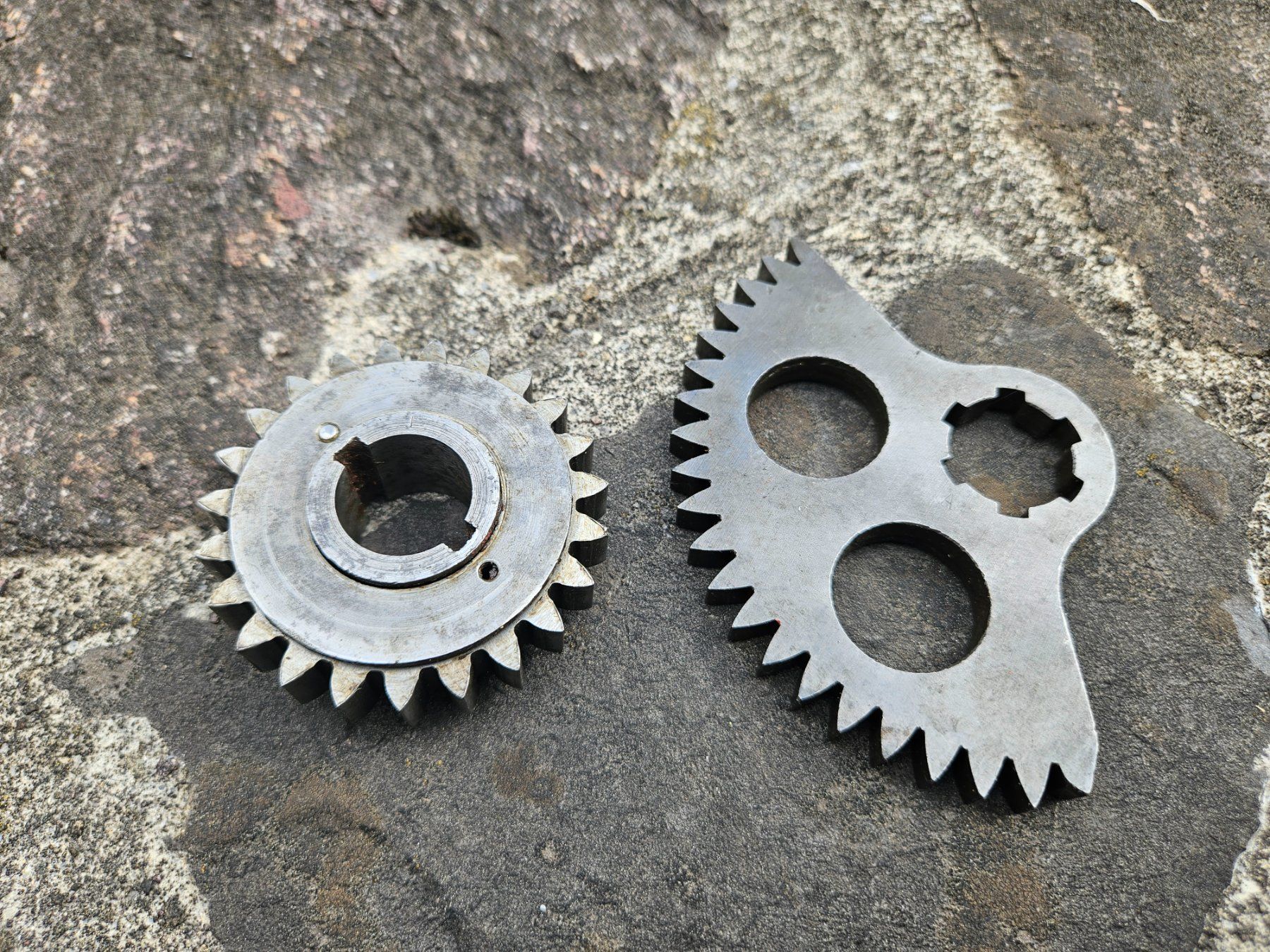 Toutes les pièces détachées moto: Oldtimer Kickstarter Ratsche – D'occasion à Haslen GL par elrockero