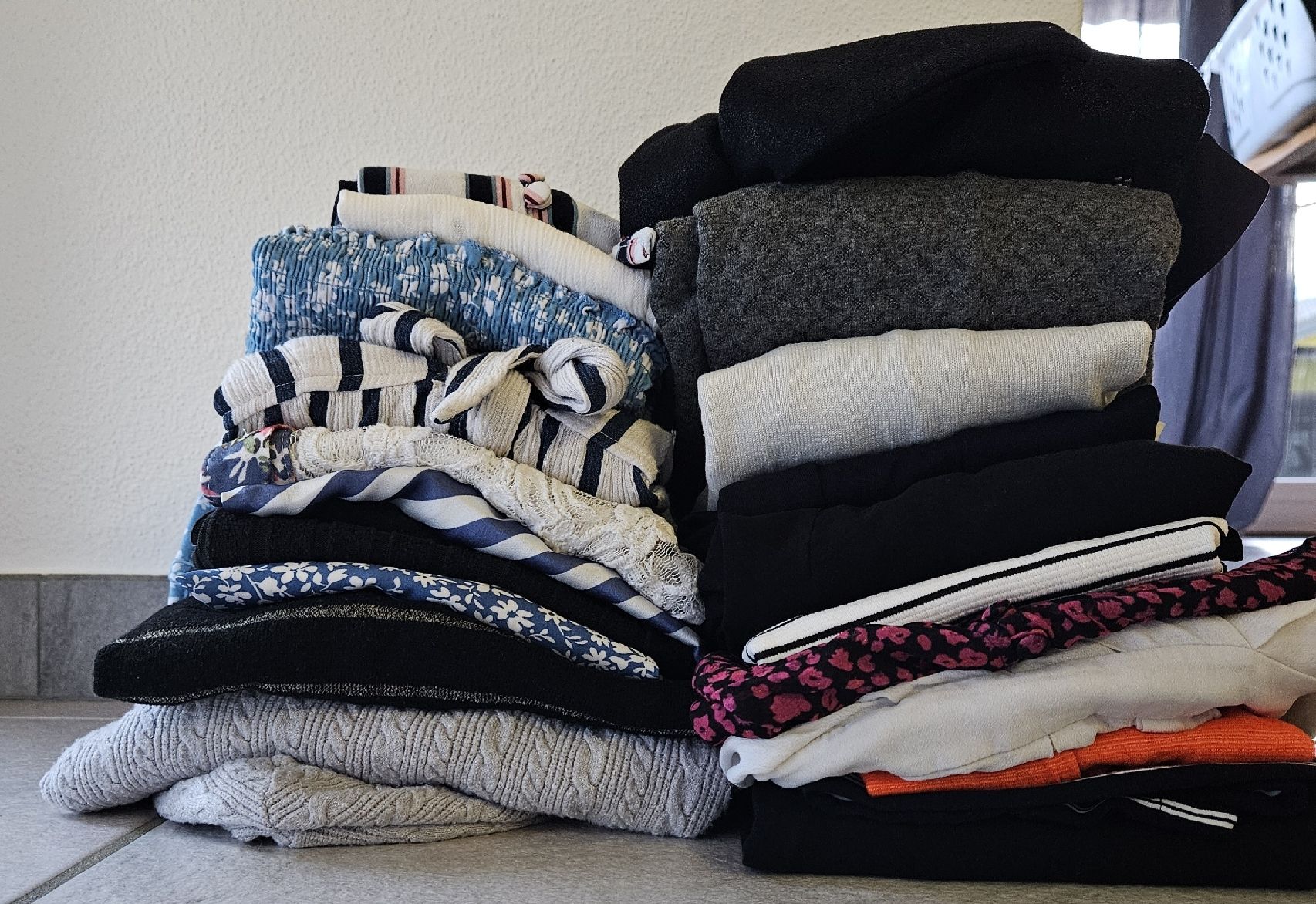 Lotti di vestiti: Lot taille XS – Usato da Vétroz venduto da sas_yln5