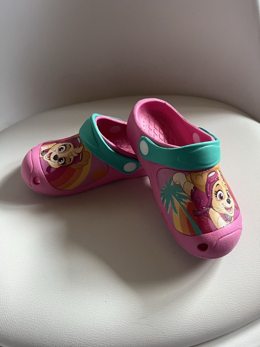 Scarpe per ragazze: Sky Hausschuhe Grösse 27 – Usato da Inwil venduto da Karenstone