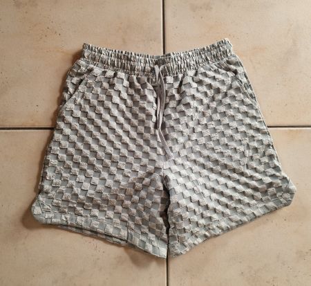 Shorts NOVAMEN grau kariert Grösse M neuwertig