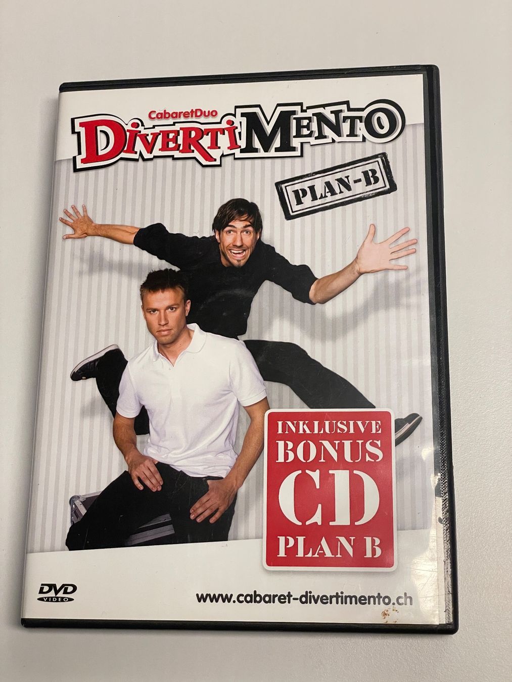 Tous les DVDs: Divertimento – D'occasion à Muri b. Bern par AdidasCollector 5