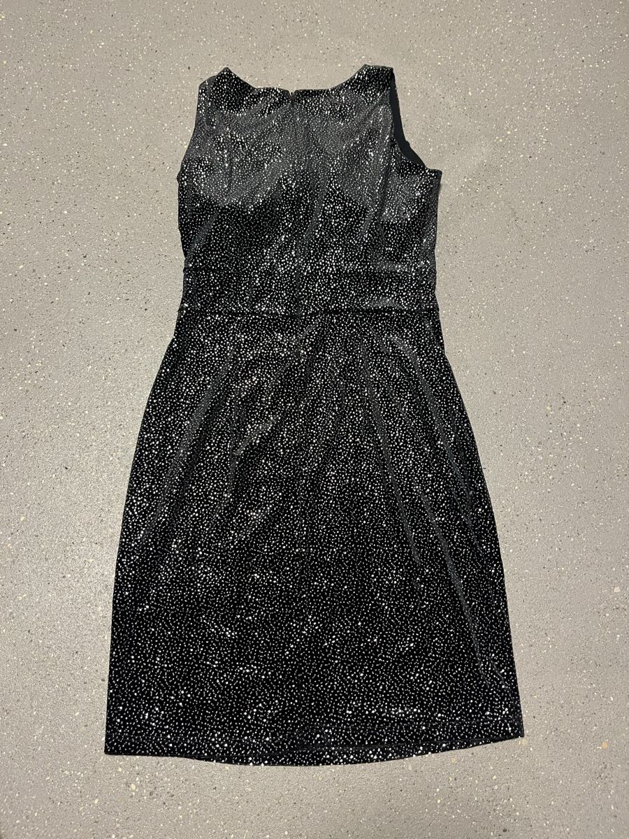 Vestiti: Glitzerkleid elegant – Usato da Möhlin venduto da eny_lsk7 2