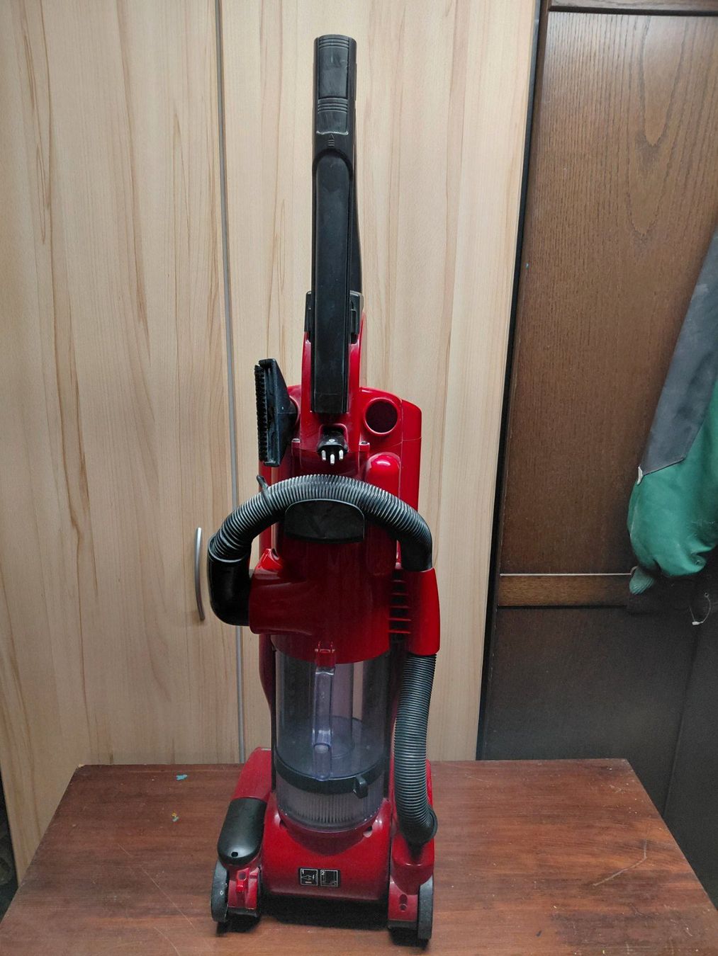 Hoover Staubsauger & Zubehör: Hoover Klopf Sauger VORTEX – Gebraucht aus Elgg von Haeby 3