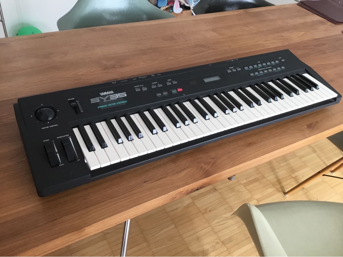 Yamaha Musikinstrumente: Yamaha SY 35 – Gebraucht aus St. Gallen von roli808
