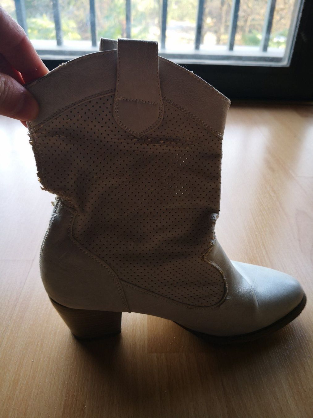 Scarpe da donna: Dazawa Beige Boots – Usato da Gentilino venduto da berrama 5