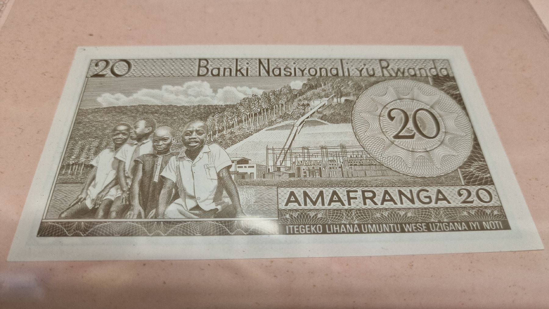 Banconote: Ruanda 20 Francs 1976, Banknote PP – Nuovo e nell'imballaggio originale da Herisau venduto da Antiques.AR 1