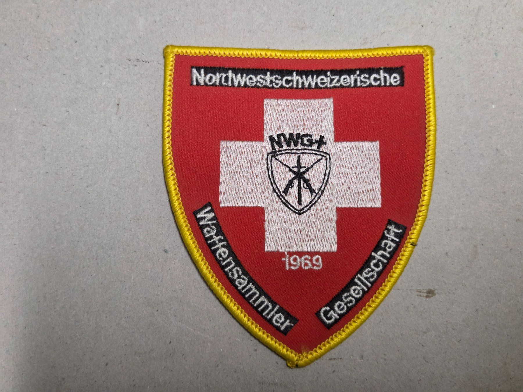 Schweizer Armee Toppe: Badge original NWG+ 1969 – Nuovo (secondo la descrizione) da Choëx venduto da Solmo51