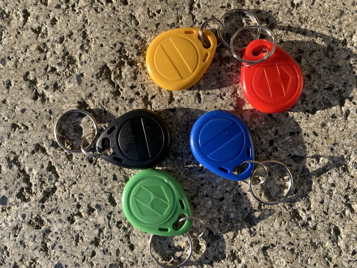 Registratori: RFID-Writer mit 5 Tags - Top Zustand! – Nuovo e nell'imballaggio originale da Bronschhofen venduto da Tarzanspyder 2