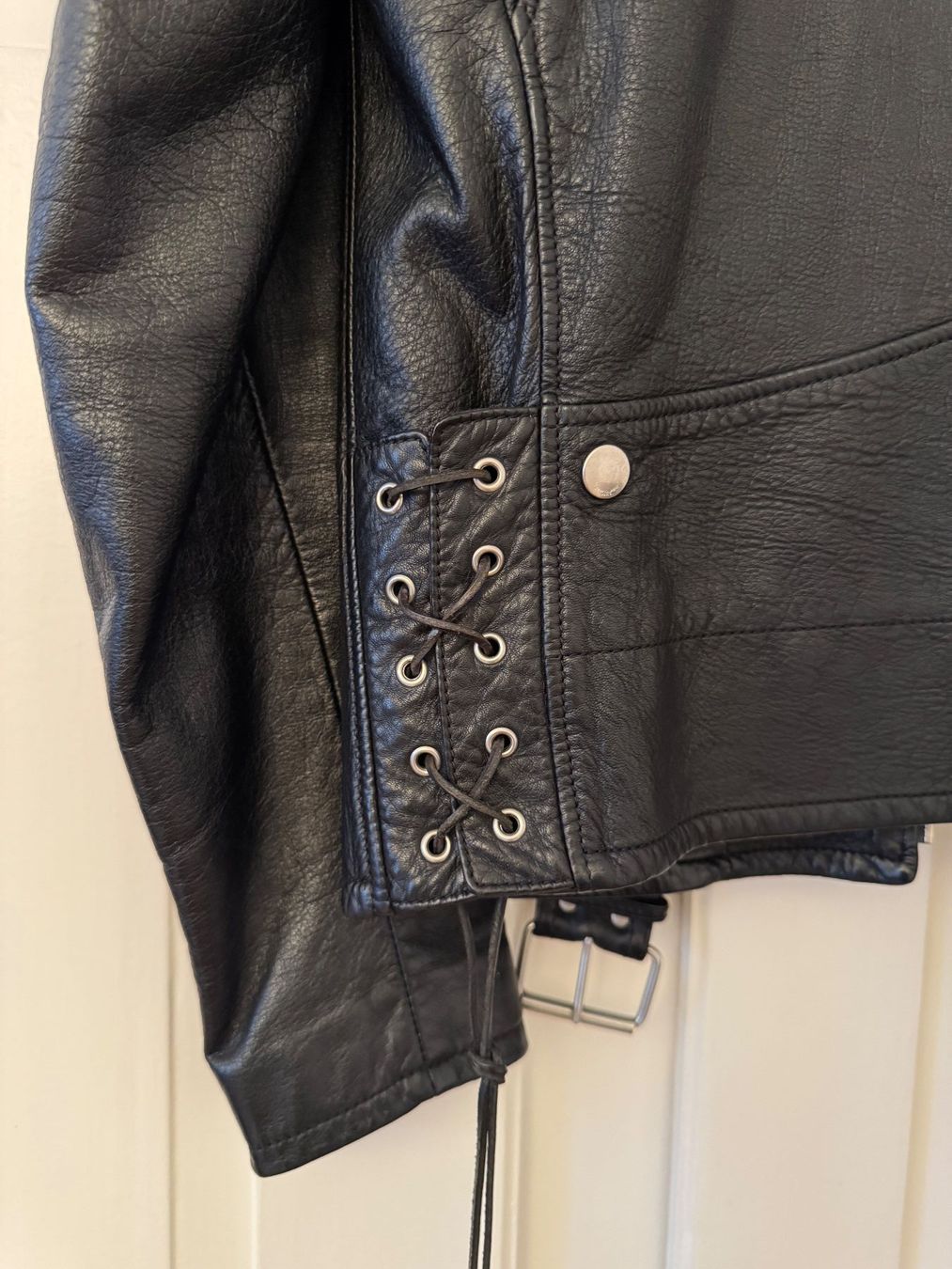 Saint Laurent Giacche: Saint Laurent SS16 Fringed Python Leather Jacket Surf Sound – Usato da Zürich venduto da dodichnobli 5