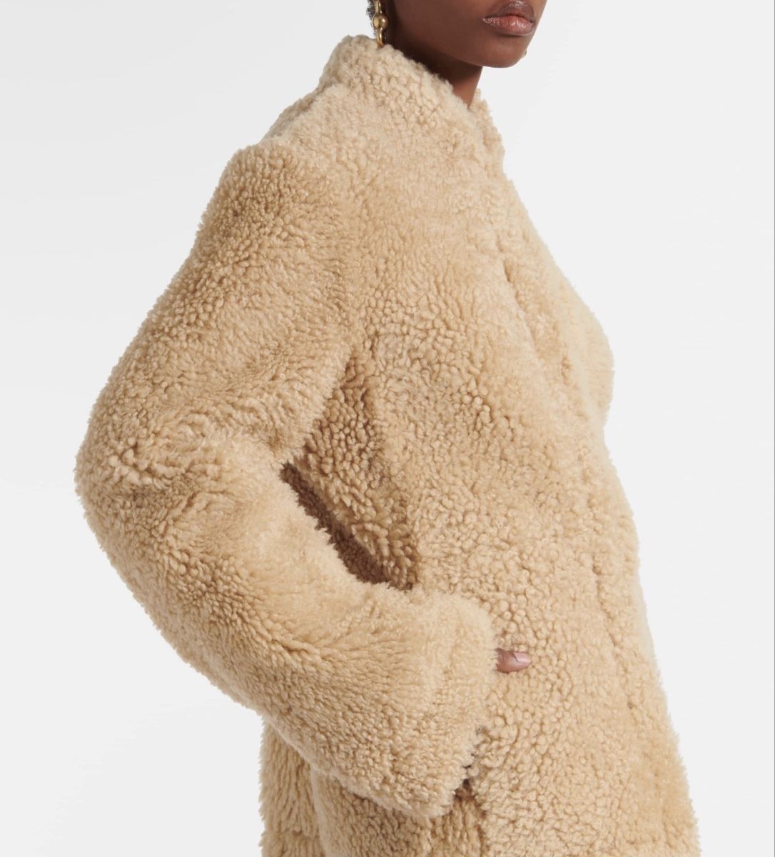 Totême Cappotti: Toteme lamb fur jacket  – Nuovo e nell'imballaggio originale da Paradiso venduto da viorea 1