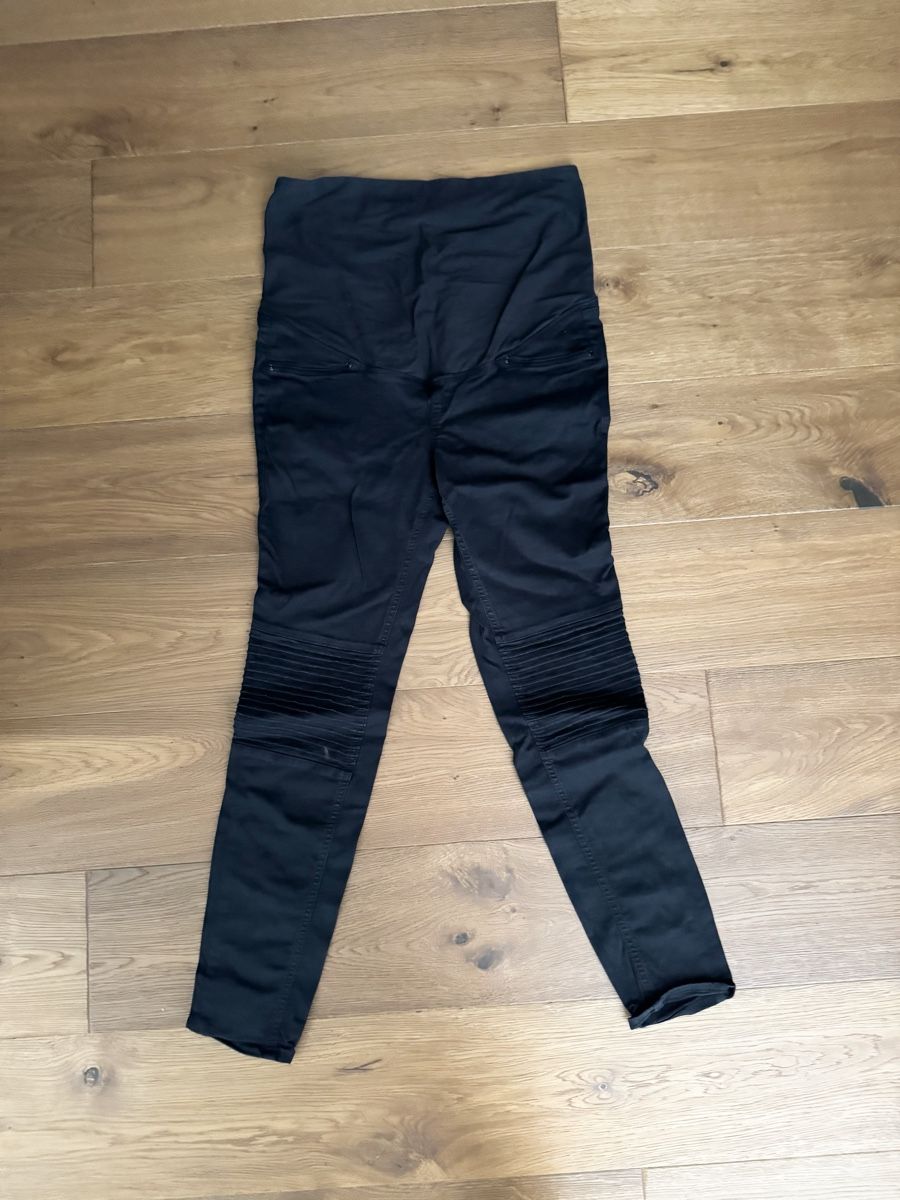 H&M Jeans: Tolle Umstandsjeans Gr. L – Usato da Waltenschwil venduto da tschutschgi 1
