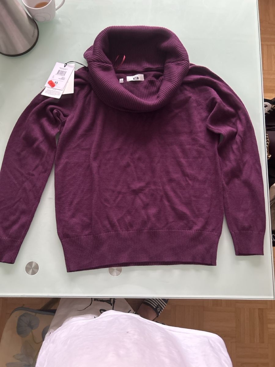 Maglioni & Felpe: Damen Pullover Gr.XS Neu – Nuovo (secondo la descrizione) da Dulliken venduto da Lindt.1845